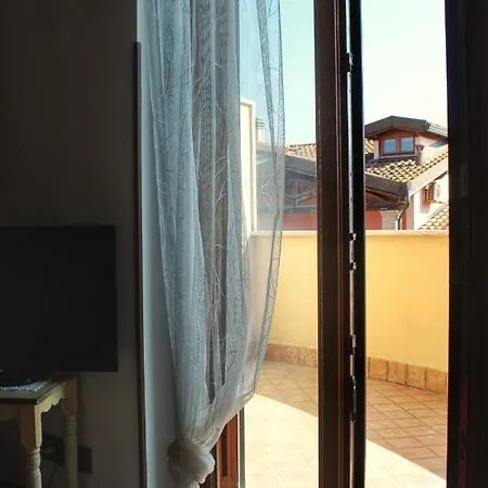 Apartment Miriale House Aeroporto Fiumicino